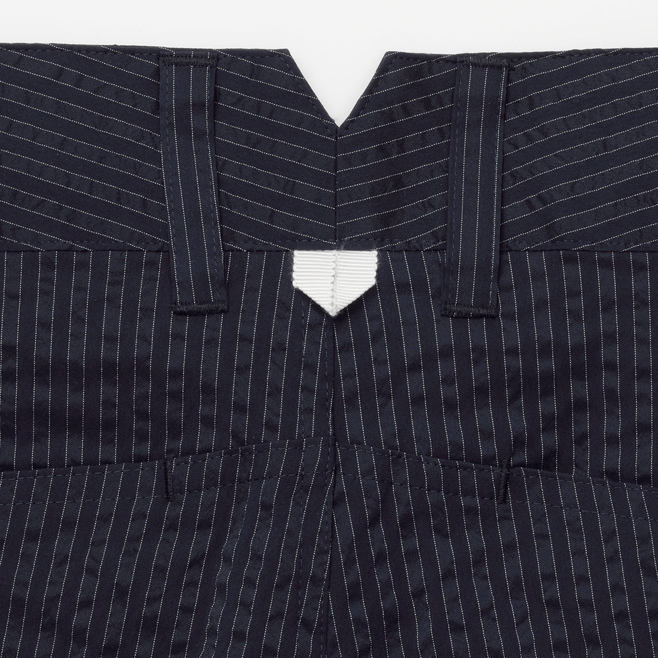 WOMEN
Yukino KIKUMA
"Copsule Collection"
SHORTPANTS
〈"Yukino KIKUMA"ショートパンツ_ネイビーストライプ〉