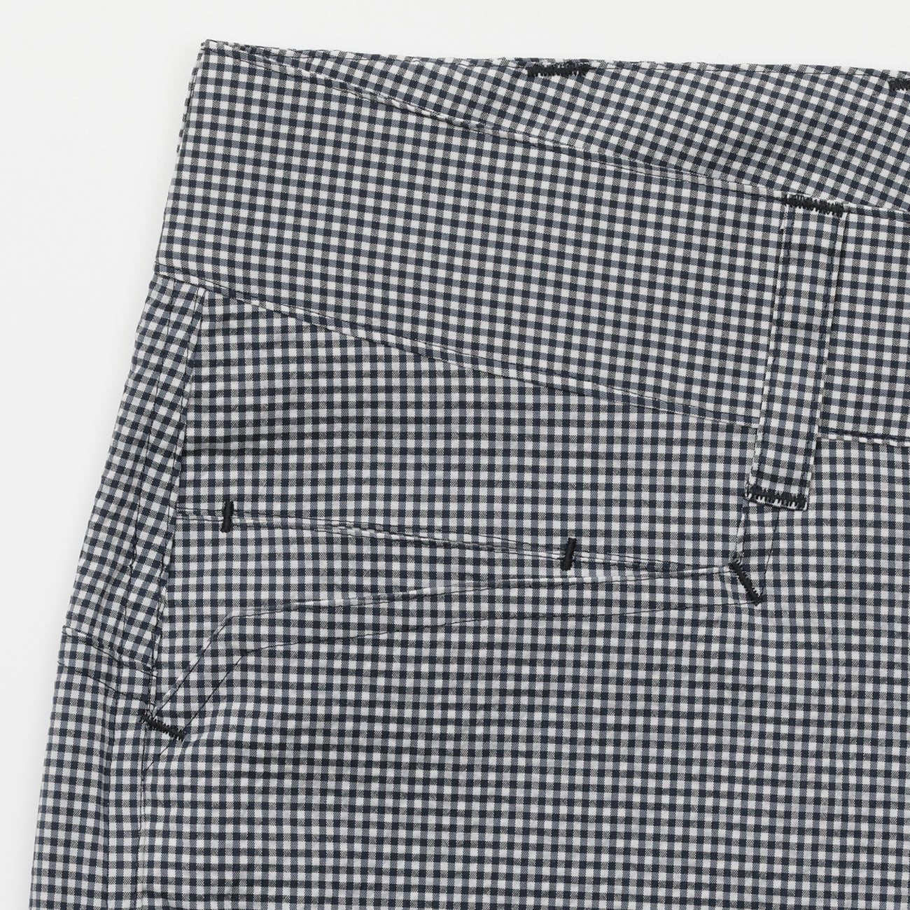 WOMEN
Yukino KIKUMA
"Copsule Collection"
SHORTPANTS
〈"Yukino KIKUMA"ショートパンツ_ネイビーチェック〉